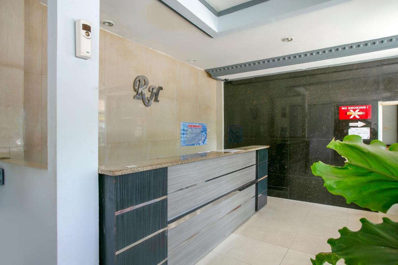 בנג'ארמאסין Oyo 3031 Hotel Regenerasi מראה חיצוני תמונה