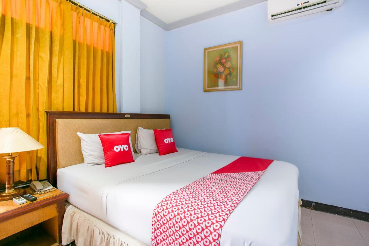 בנג'ארמאסין Oyo 3031 Hotel Regenerasi מראה חיצוני תמונה